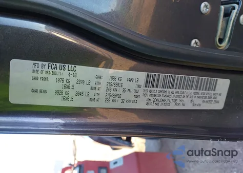 2018 Jeep Compass Sport Fwd z USA, uszkodzony, nr VIN 3C4NJCAB2JT411702